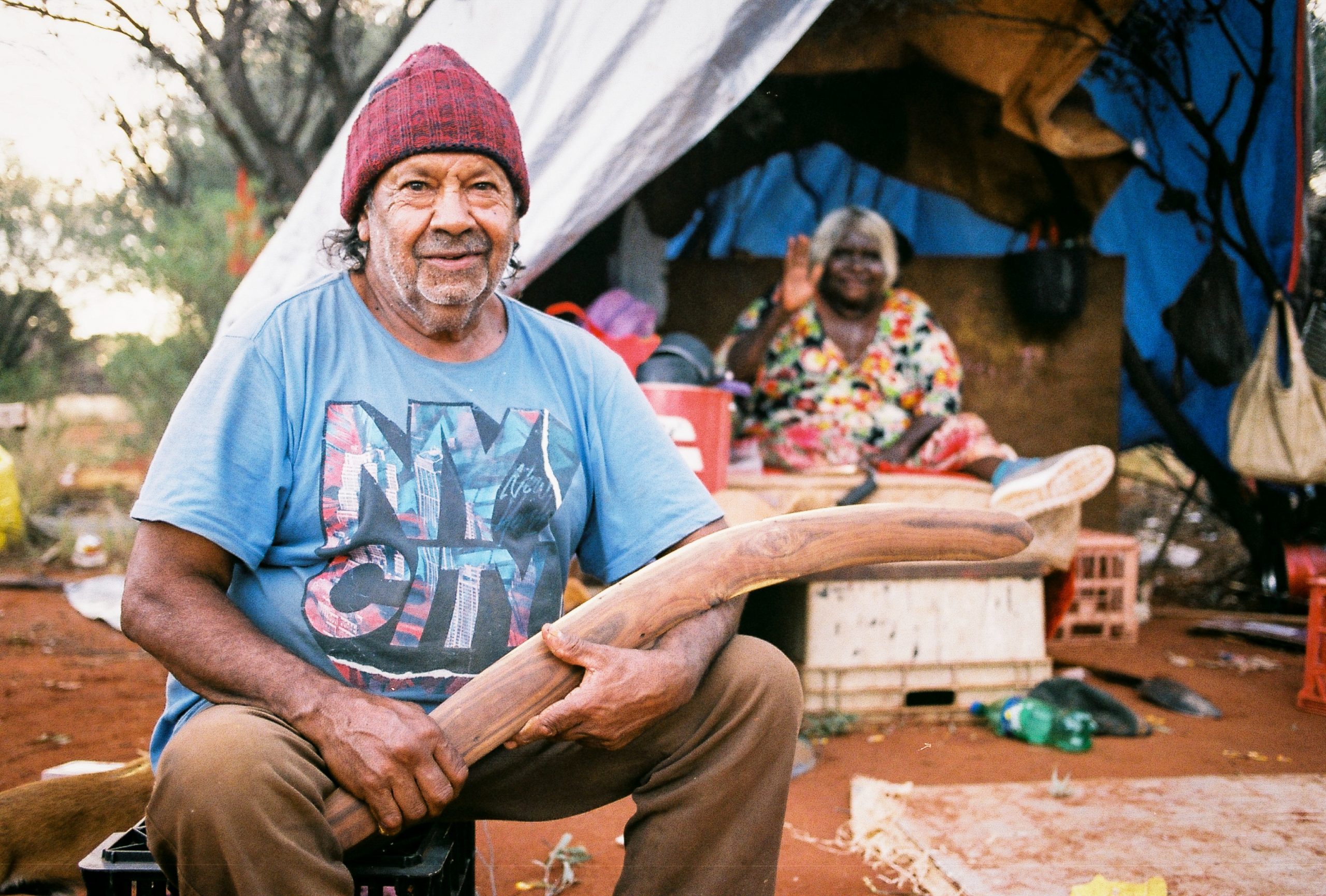Maruku Arts Artist with Boomerang